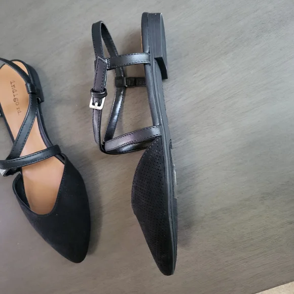 Never Worn Indigo Black Women's Flats - Picture 3 of 11